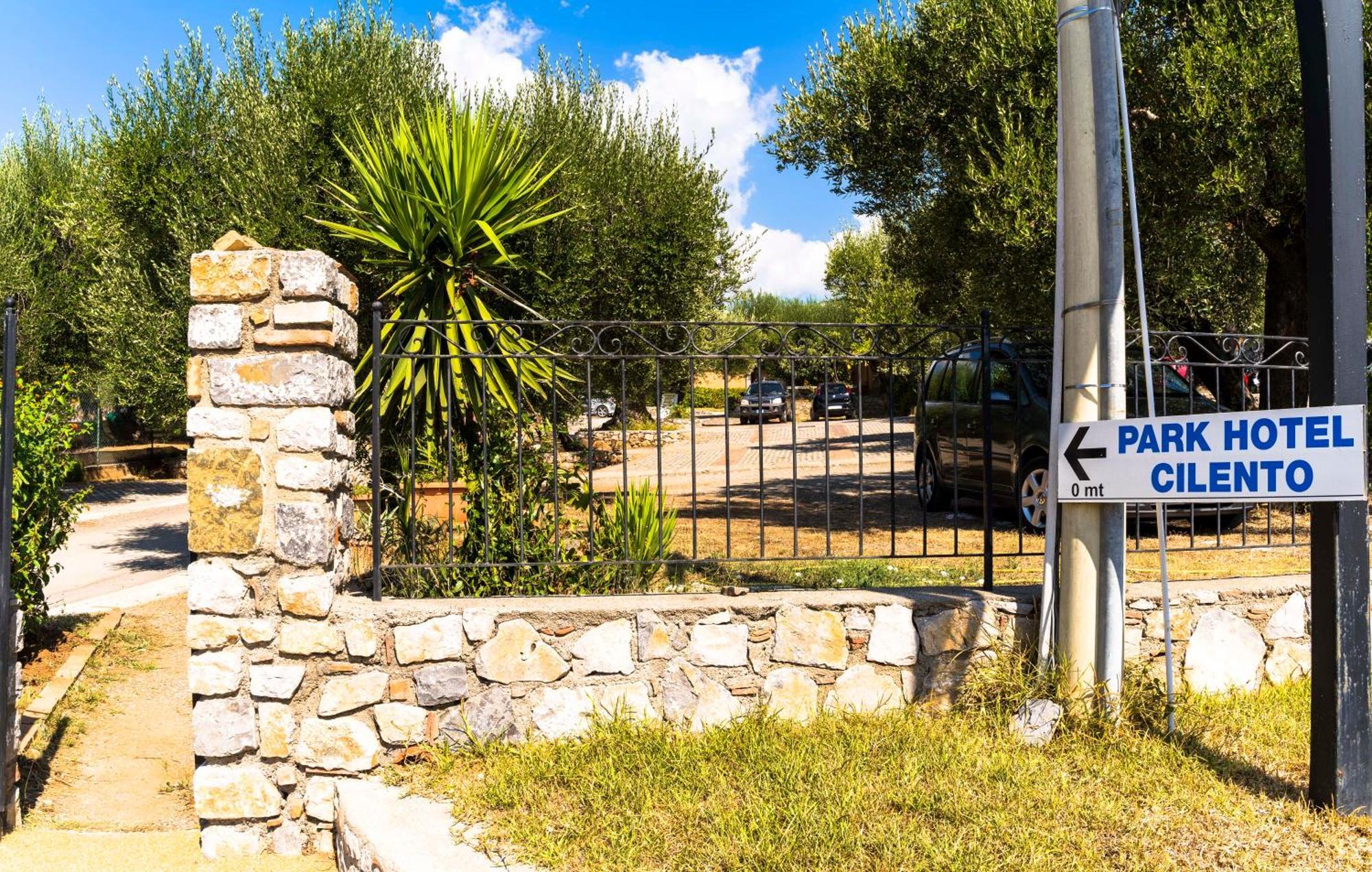 Park Hotel Cilento Marina di Camerota Zewnętrze zdjęcie